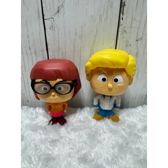 Scooby Doo Fred Jones and Velma Bobbleheads. No box - Picture 2 of 5
